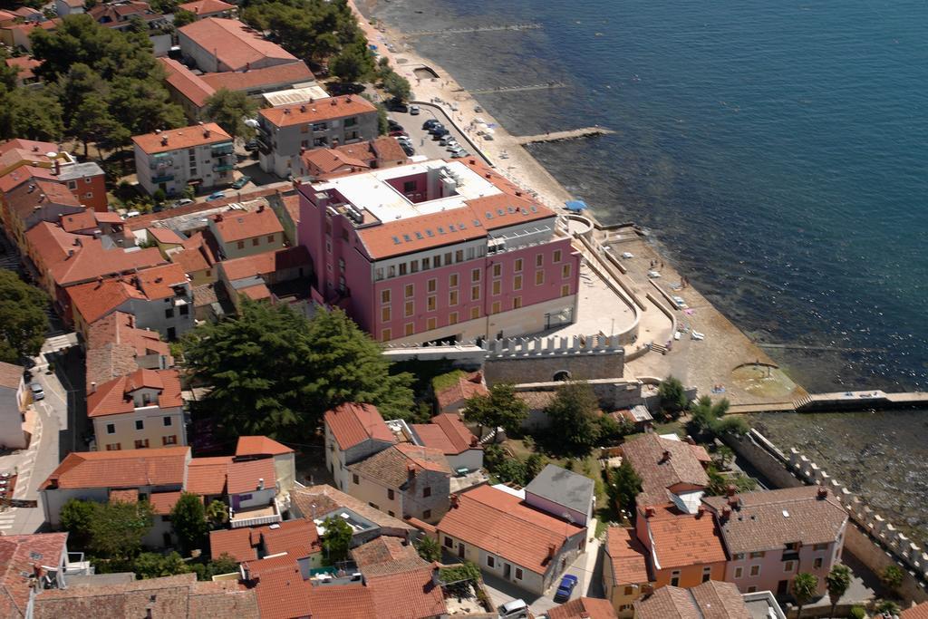 Apartments Edo Novigrad  Luaran gambar